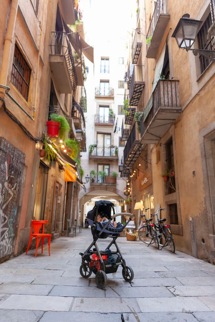 City Ttrip With A Kid (12 Pics)
