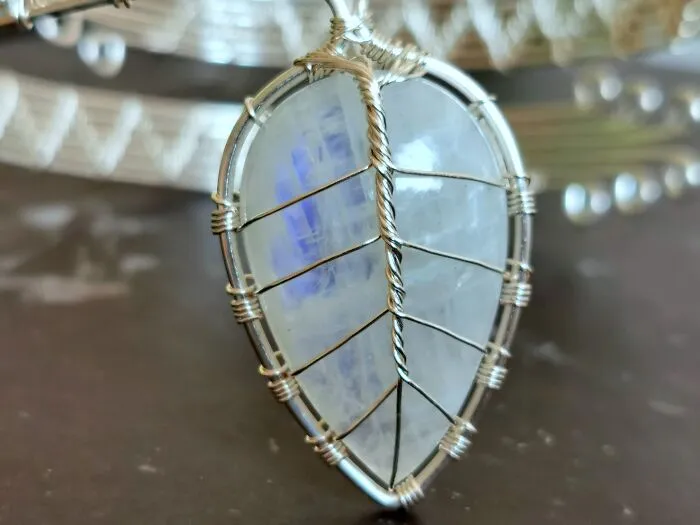 I Made An Elven Leaf Armband