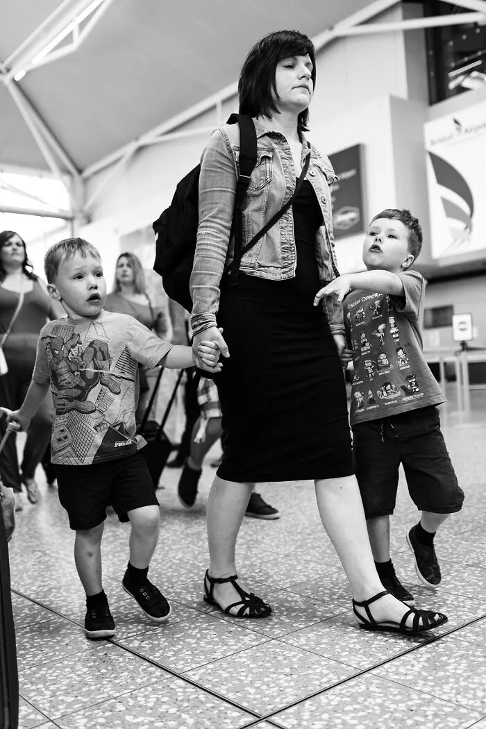 I Have Documented Each Stage Of Catching A Flight From A Passenger's Perspective (40 Pics)