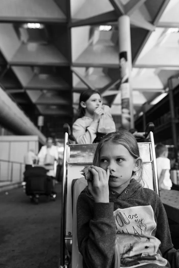 I Have Documented Each Stage Of Catching A Flight From A Passenger's Perspective (40 Pics)