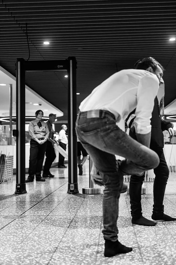I Have Documented Each Stage Of Catching A Flight From A Passenger's Perspective (40 Pics)