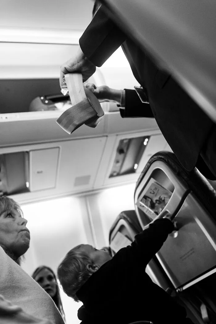 I Have Documented Each Stage Of Catching A Flight From A Passenger's Perspective (40 Pics)