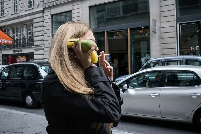 30 Divertidas coincidencias captadas en las calles por este fotógrafo (nuevas fotos)