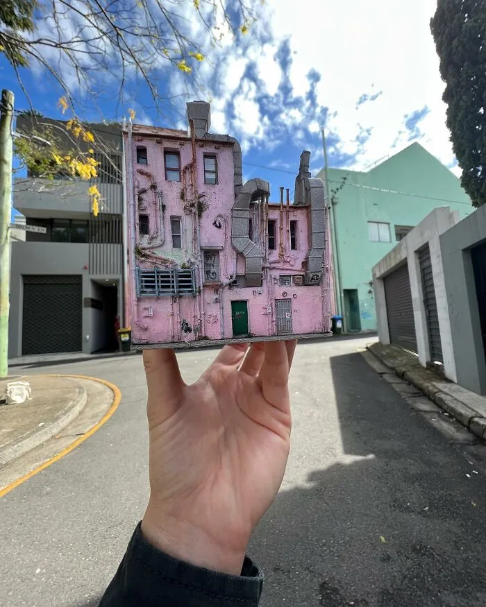 This Artist Makes Architectural Miniatures, And Here's The Result (17 Pics)