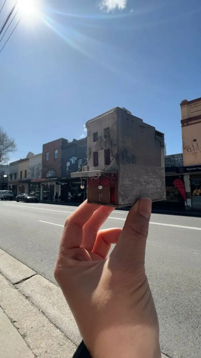 This Artist Makes Architectural Miniatures, And Here's The Result (17 Pics)