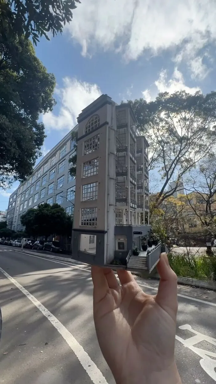 This Artist Makes Architectural Miniatures, And Here's The Result (17 Pics)