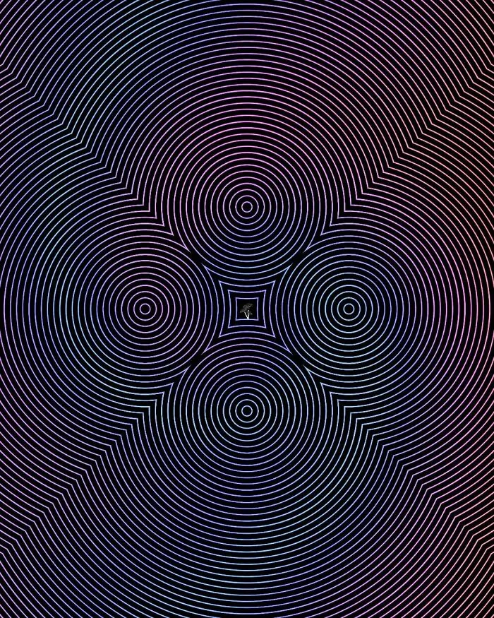 30 Psychedelic Illusions That Will Make You Want To Scroll Up And Down, Created By This Artist