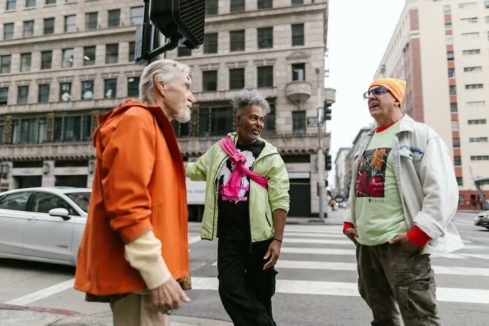 30 Funny, Weird, And Unexpected Plot Twists People Saw In Real Life