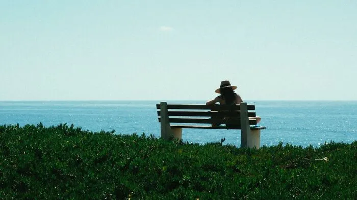 “Has Done Wonders For My Mental Health”: 45 Small Life Changes That Made People Happier
