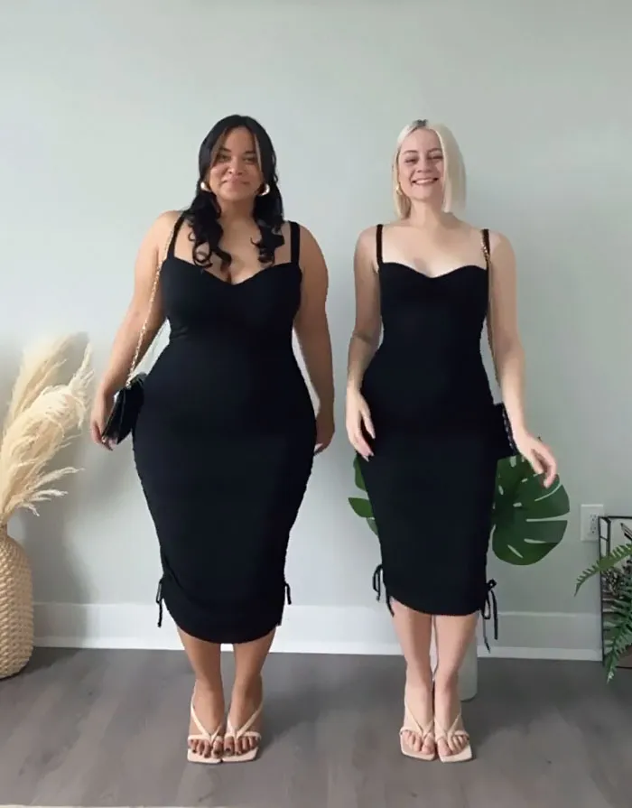 “Style, Not Size”: Two Friends Wear The Same Outfit To Show There Is No “Ideal” Body Type (38 New Pics)
