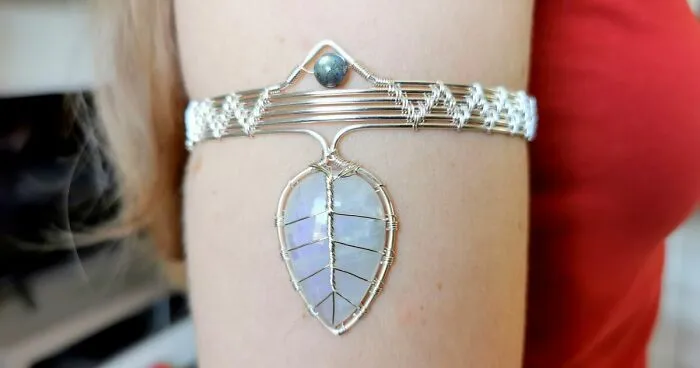 I Made An Elven Leaf Armband