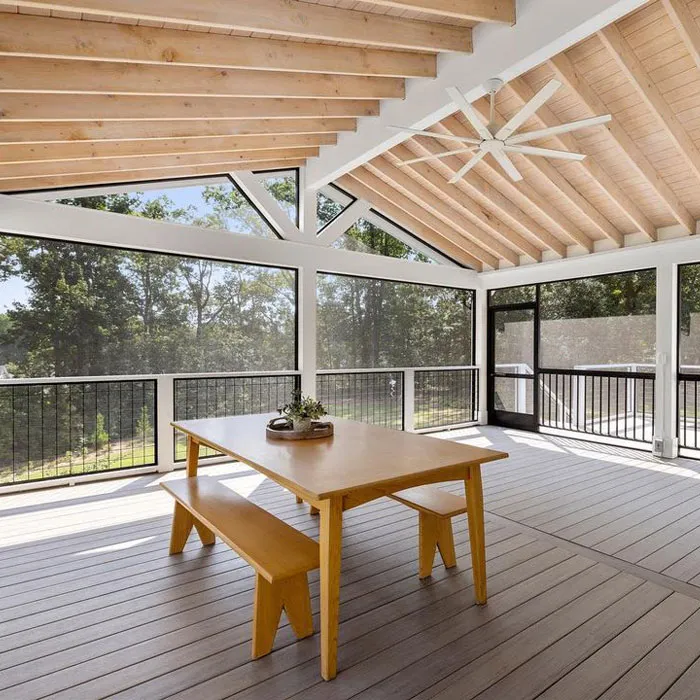 Enclosed porch with a mesh all aroud