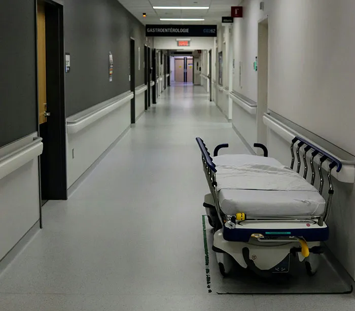"I Made A Mistake": 30 Haunting Last Words Medical Professionals Heard From Their Patients