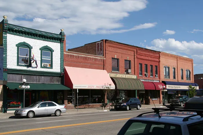 “Something Bad Is Happening There”: 30 Weird And Cult-Like Towns Across The USA