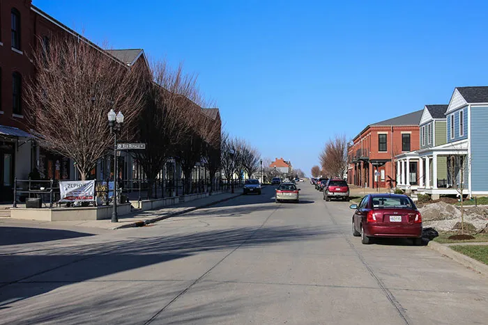“Something Bad Is Happening There”: 30 Weird And Cult-Like Towns Across The USA