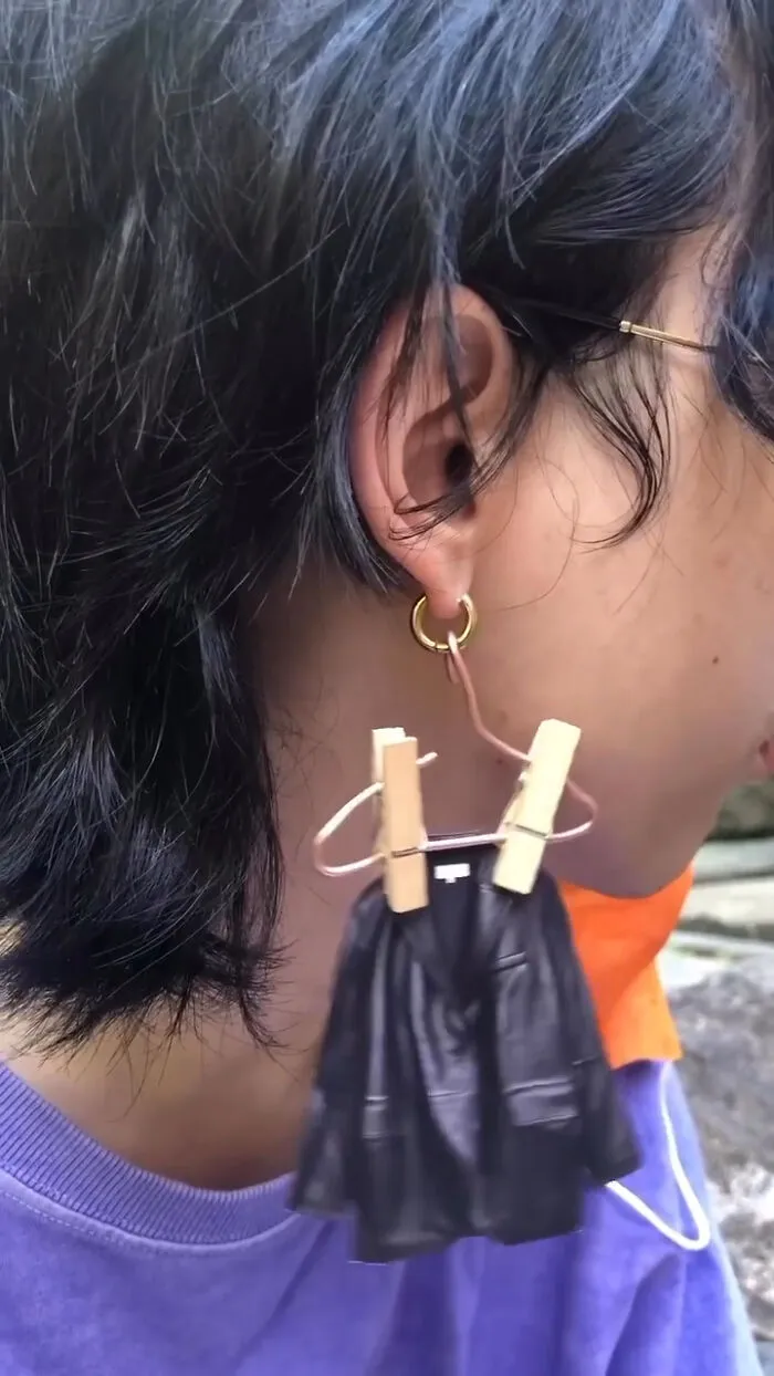 30 Questionable Fashion Choices That Have Been Shared On This Instagram Page