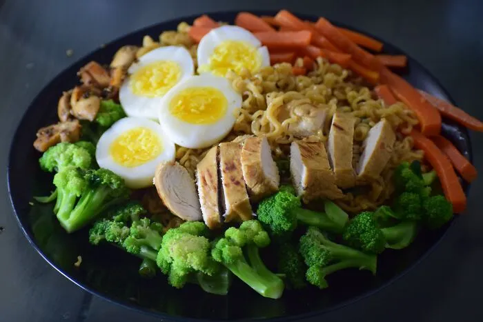 30 Dishes From The Menu Of Picky Eaters Outside The US, According To People Online