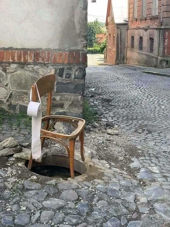 45 Imágenes sin contexto que no lo necesitan para hacerte reír