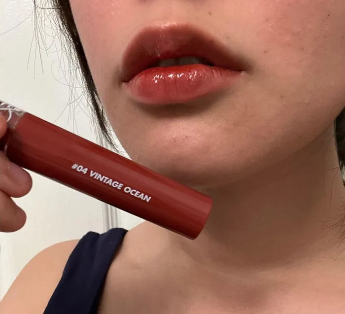 Whether You're A Latte Lady Or A Martini Maven, Let Your Lips Do The Talking With <span Style="Font:inherit;color:#d74b1f;"> Rom&nd Juicy Lasting Tint </Span> To Keep Them Looking Freshly Squeezed No Matter The Hour