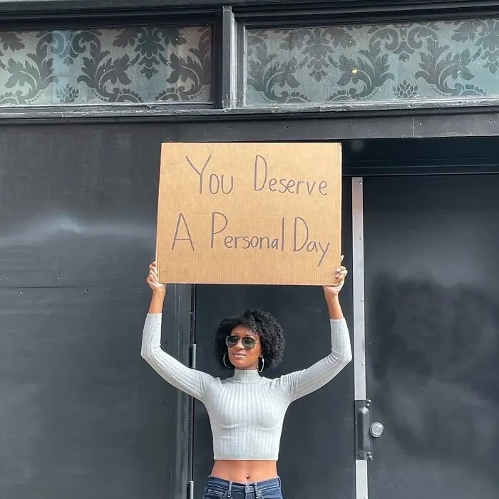 30 Of The Funniest And Most Accurate Signs About Everyday Annoyances By This Dudette (New Pics)