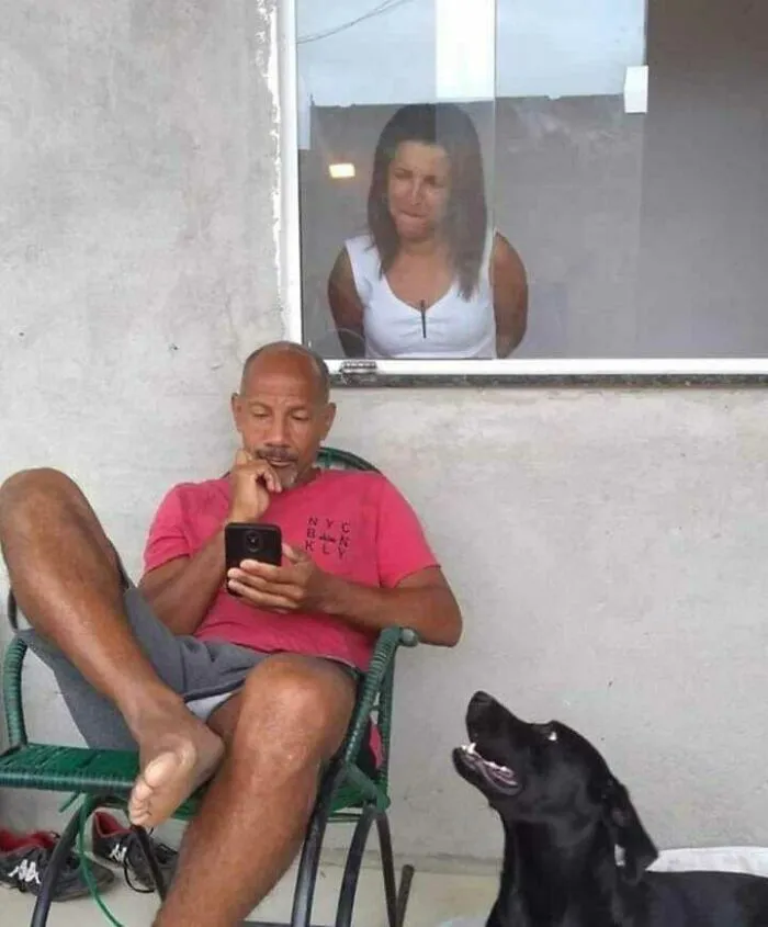 El perro le intentó avisar pero él no hizo caso