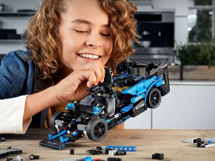 Unleash Speed With <span Style="Font:inherit;color:#d74b1f;"> LEGO Technic Mclaren Senna GTR 42123</Span>: Build Your Own Racing Sports Collectable Model Car!