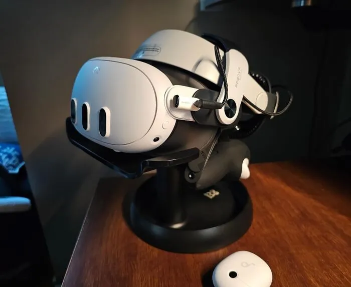 Experience Next-Level Immersion With <span Style="Font:inherit;color:#d74b1f;"> Quest 3 128GB</Span>: Dive Into The Future Of Mixed Reality Gaming!