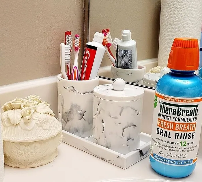Upgrade Your Throne Room With This <span Style="Font:inherit;color:#d74b1f;"> Fmarble Look Bathroom Accessories Set</Span> !