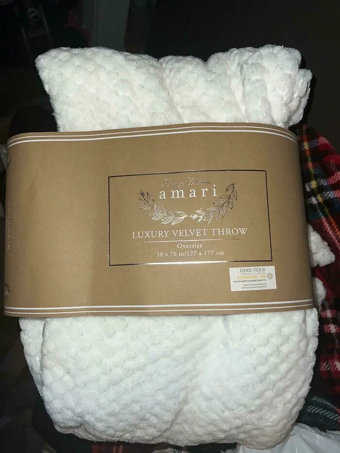 For Christmas My Boyfriend’s Mom Regifted Me This Blanket That I Had Recently Gifted Her For Her Birthday