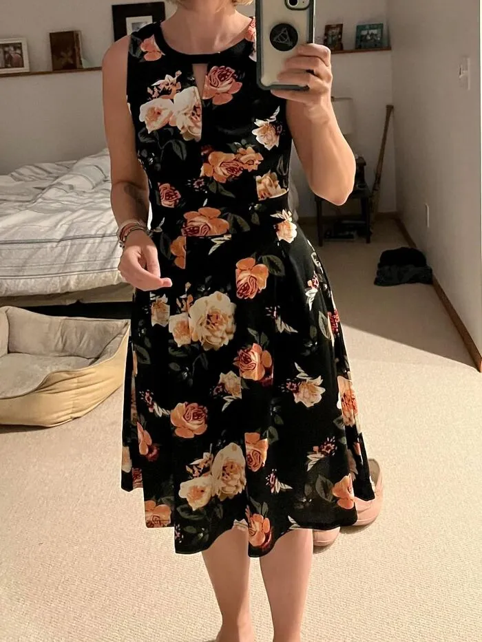 Twirl, Work, Play: <span Style="Font:inherit;color:#d74b1f;"> Sleeveless Retro Dress With Pockets</Span> - Your Summer Anthem!