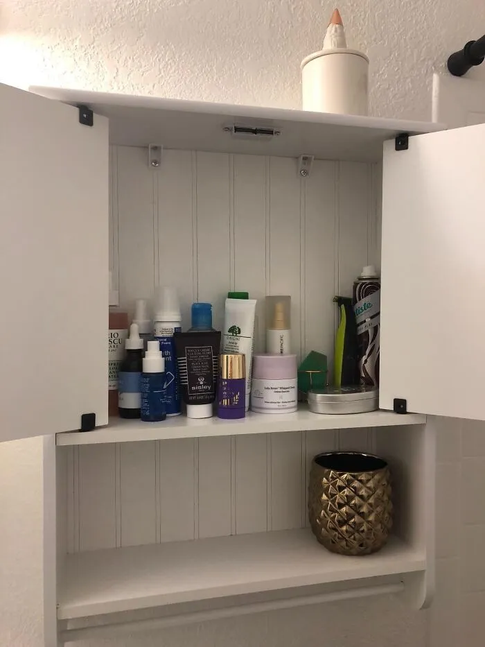 Wallflower No More: <span Style="Font:inherit;color:#d74b1f;"> Bathroom Cabinet</Span> That Transforms Clutter To Chic
