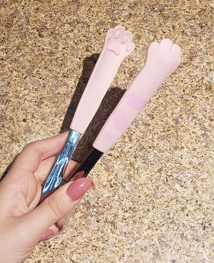 <span Style="Font:inherit;color:#d74b1f;"> Miya Catch Cat Tongs</Span>: 7-Inch, Pink - Playful And Practical Kitchen Tongs For Every Culinary Adventure!
