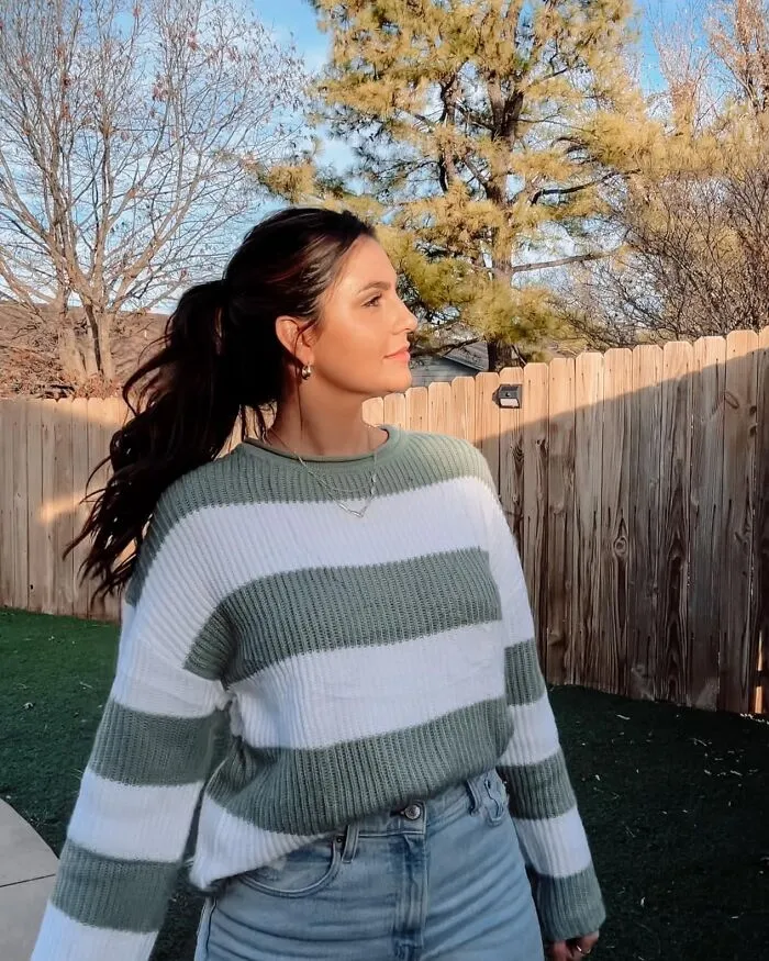 Embrace<span Style="Font:inherit;color:#d74b1f;"> Sweater</Span> Season With A Pop Of Color And A Dash Of Oversized Charm — Prepare To Live Your Best, Bold, And Most Bundled-Up Life