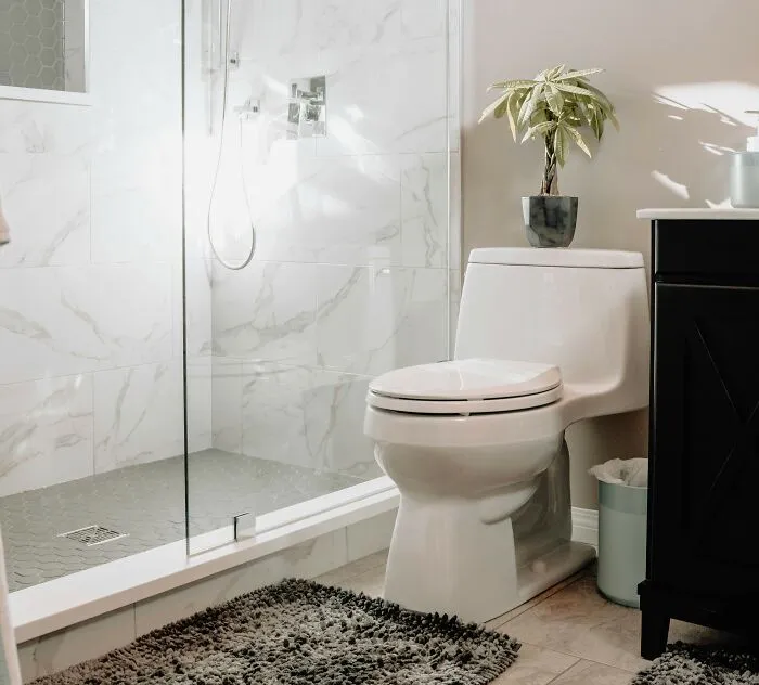 30 Unique Reasons Why Someone Didn't Buy A House, As Shared Online