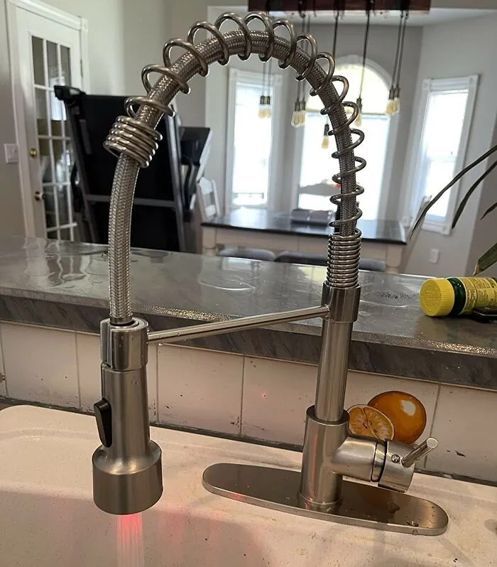Upgrade Your Kitchen With This<span Style="Font:inherit;color:#d74b1f;"> Sleek And Sturdy Faucet </Span>from Owofan