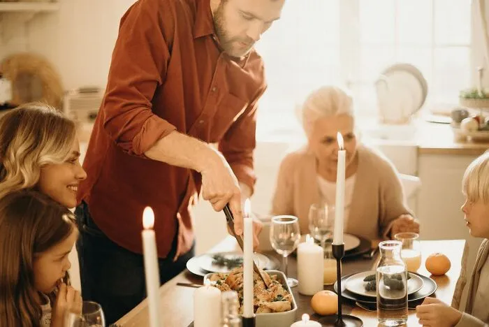 30 People Divulge The Most Spot-On ‘You’ll Understand When You’re Older’ Lessons They Were Told