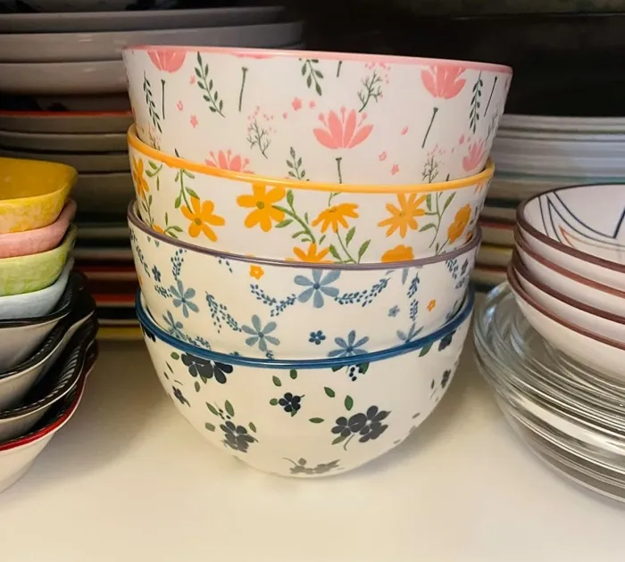 Floral Frenzy:<span Style="Font:inherit;color:#d74b1f;"> 4 Colorful Bowls </Span> To Brighten Up Your Table