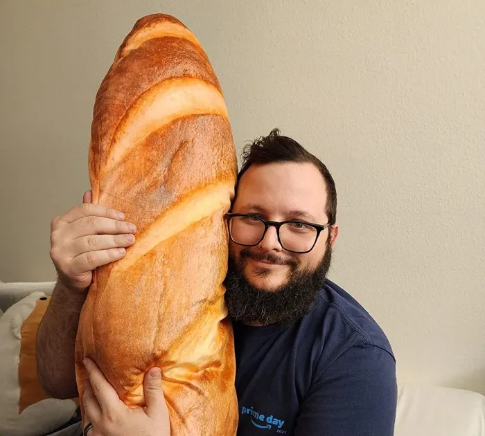 Don’t Be Crusty: Snuggle Up With This <span Style="Font:inherit;color:#d74b1f;"> Soft Bread Cushion </Span>