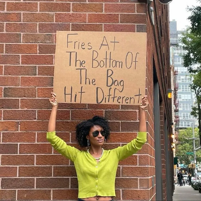 30 Of The Funniest And Most Accurate Signs About Everyday Annoyances By This Dudette (New Pics)