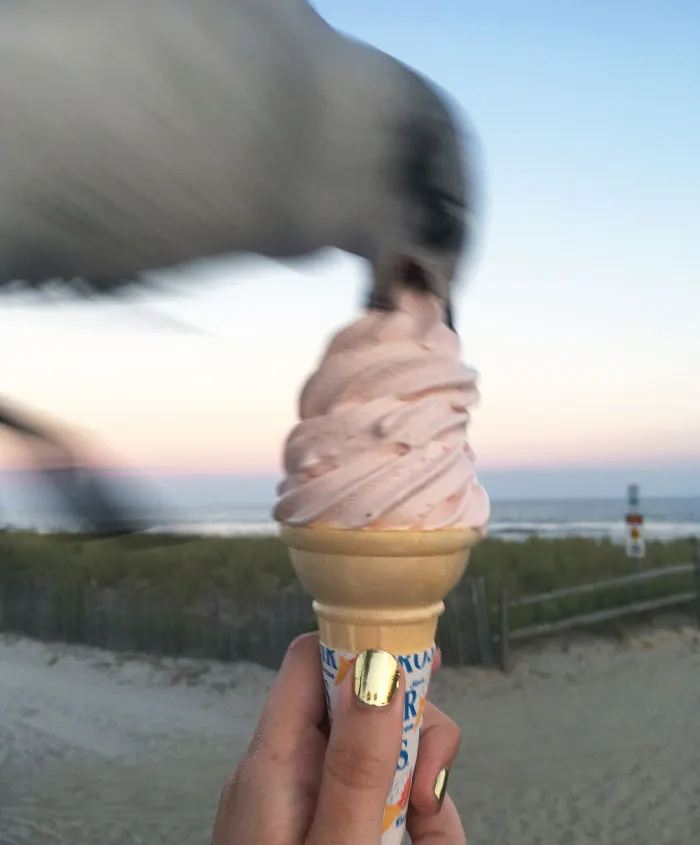 Mi novia intentaba hacer una foto de su helado