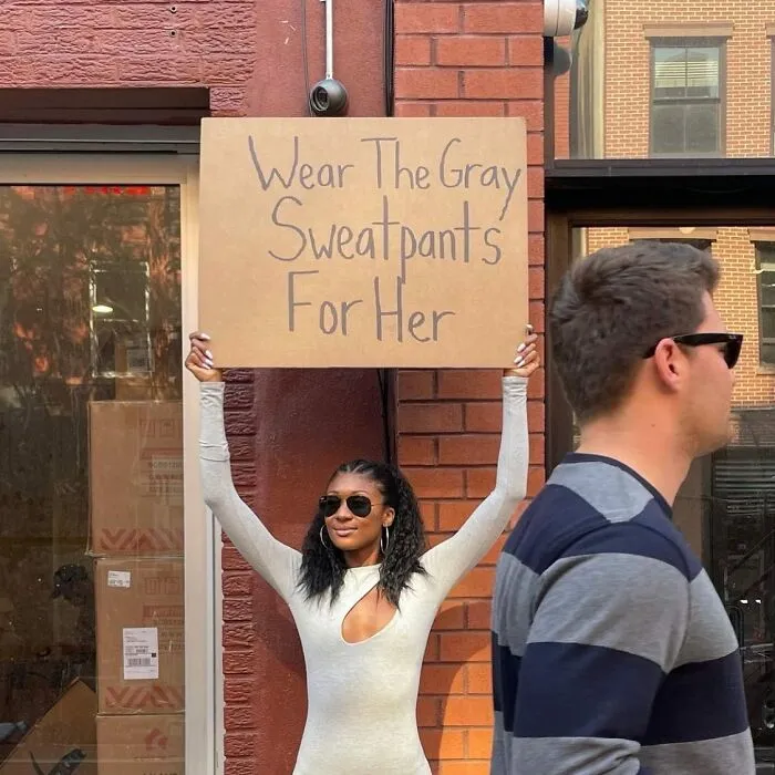 30 Of The Funniest And Most Accurate Signs About Everyday Annoyances By This Dudette (New Pics)