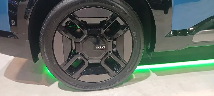 Whoever Is The Designer At Kia, Give Them A Raise