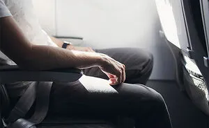 34 Frequent Fliers Share Unwritten Rules That Passengers Should Follow On Airplanes