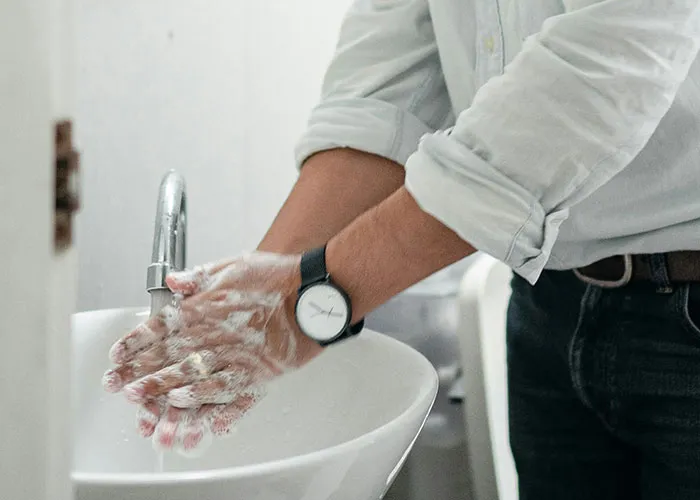 "Professional Incompetence": 30 Things That Are More Common Than People Would Like To Think