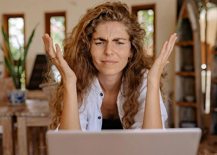 "Professional Incompetence": 30 Things That Are More Common Than People Would Like To Think