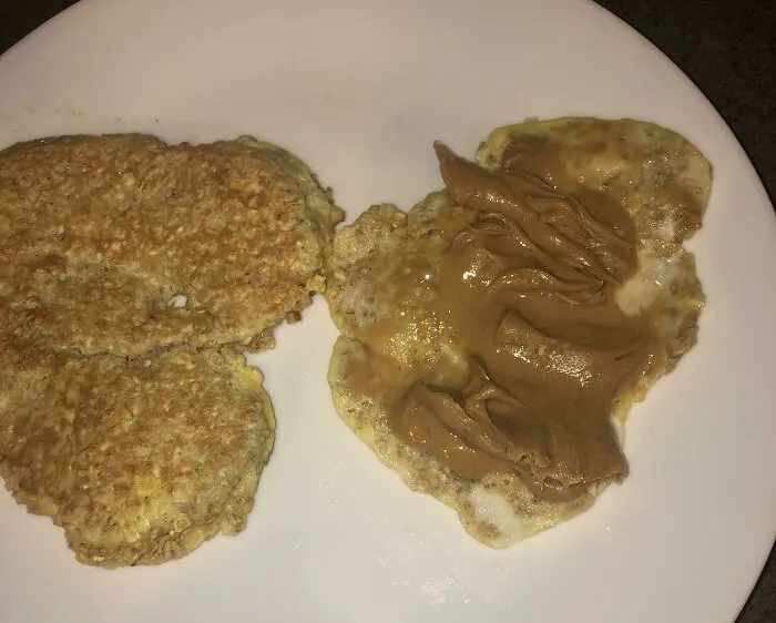 I Like Mixing Eggs With Oatmeal For Breakfast, You Get The Rubbery Texture Of Egg With The Chewy Consistency Of Oatmeal, It’s To Die For