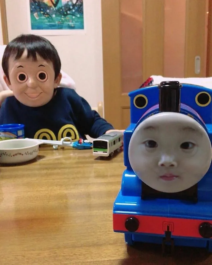 This Instagram Account Gets Weirder And Weirder With Every Meme It Shares (50 New Pics)
