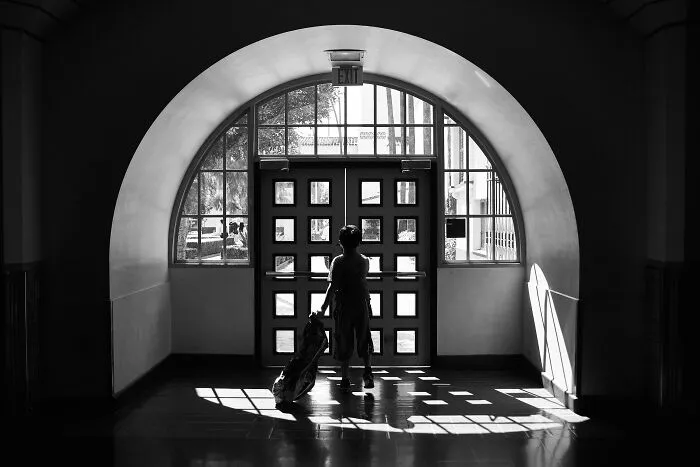 Seeking Hidden Connections: My Candid Exploration Of Street Life Over The Years (31 Pics)