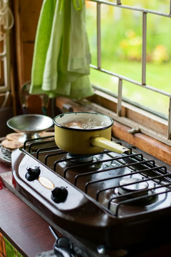 “Get In The Bin, You Absolute Child”: 30 Of The Worst Excuses Women Got From Men Over Chores