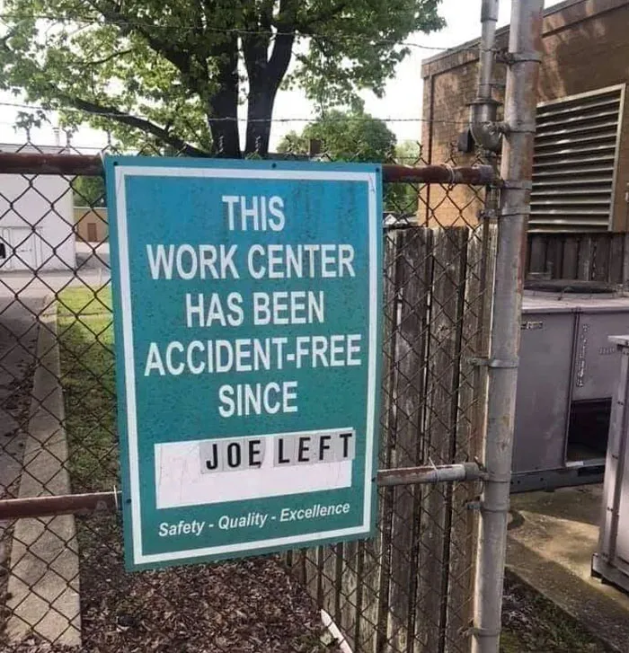 50 Times Signs Were So Funny, People Had To Share Them In This Facebook Group